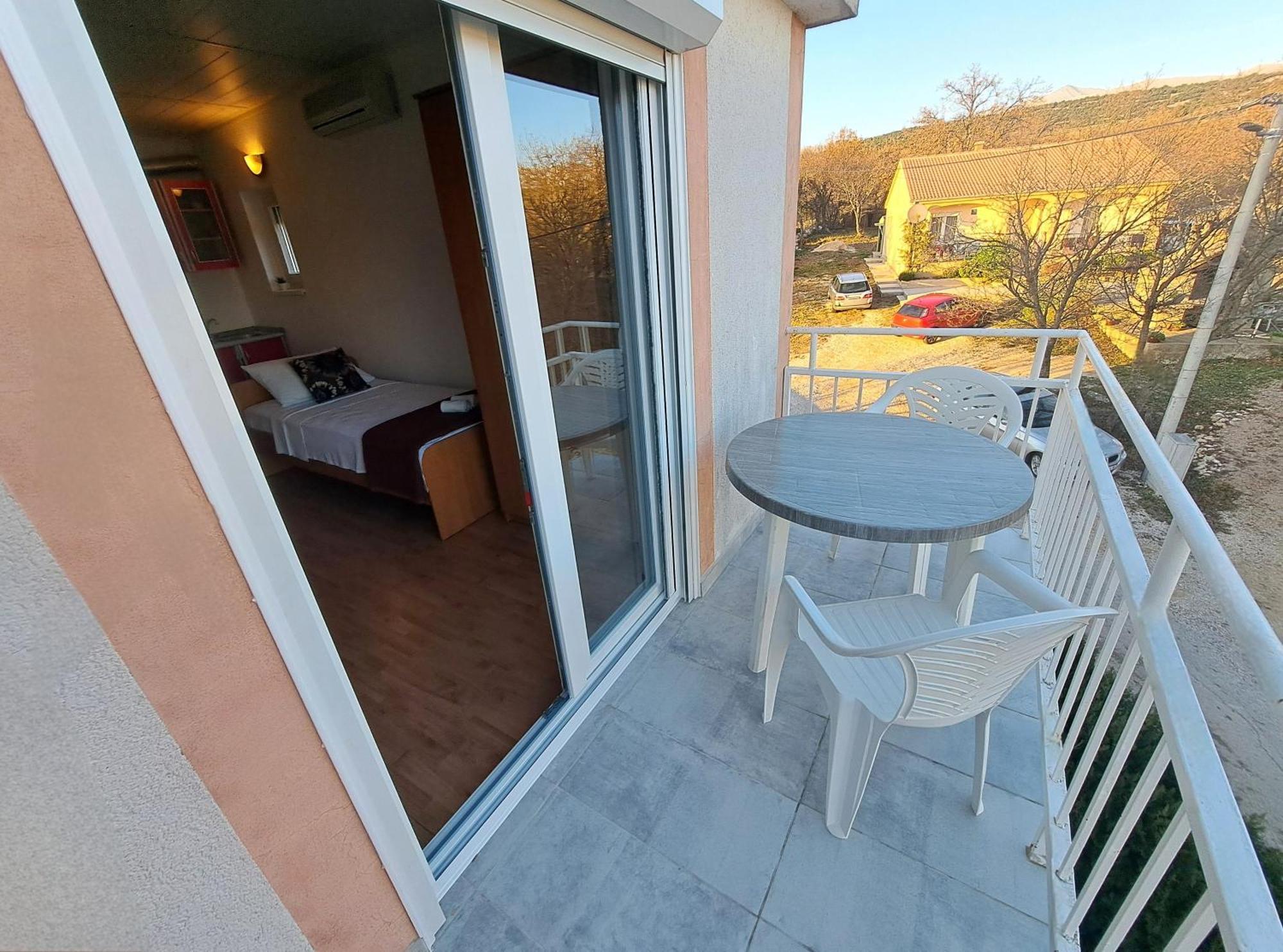Apartments Maruna Maslenica Exterior photo
